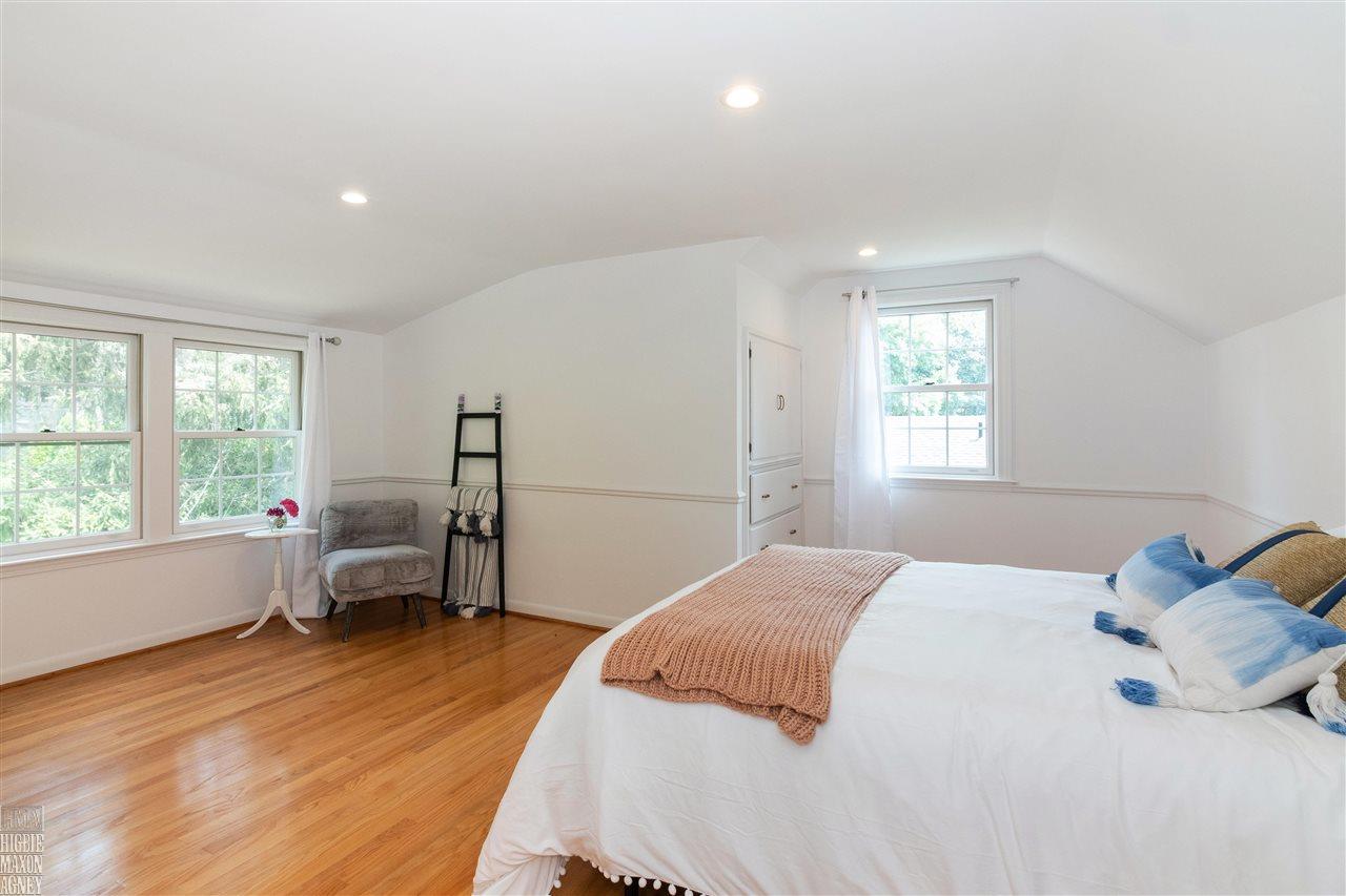 260 Stephens Road Grosse Pointe, MI 48236 - Photo 18 of 29 50050357-18.JPG