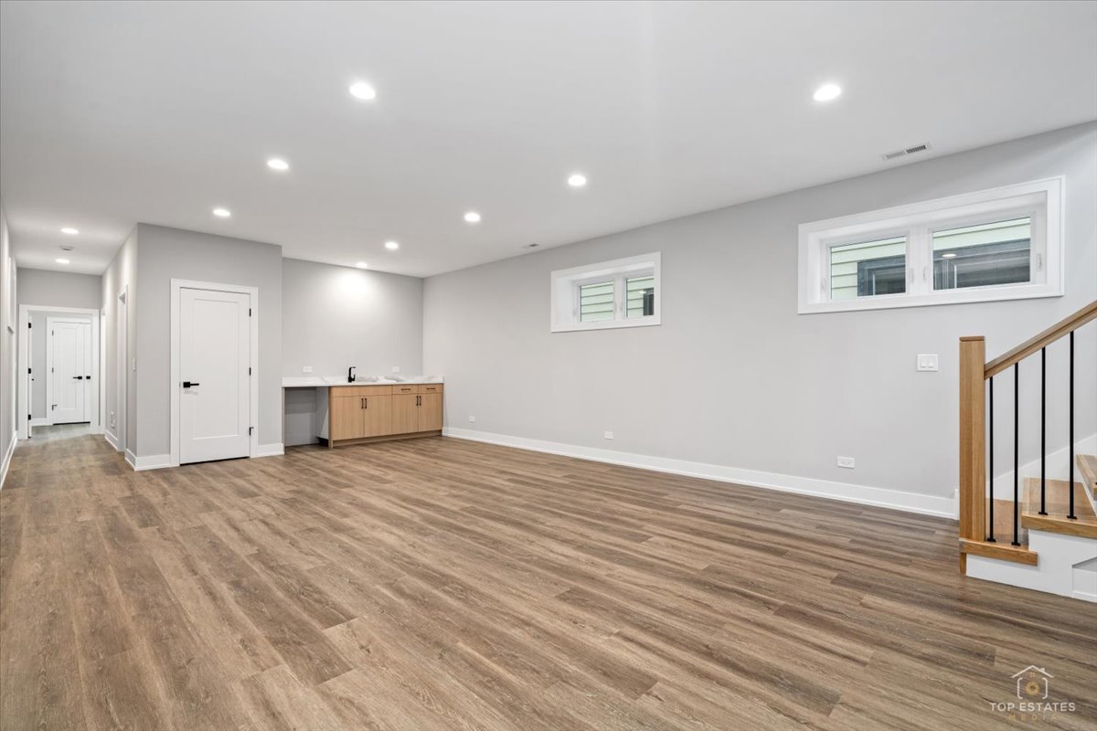 5328 South Mason Avenue Chicago, IL 60638 - Photo 19 of 27