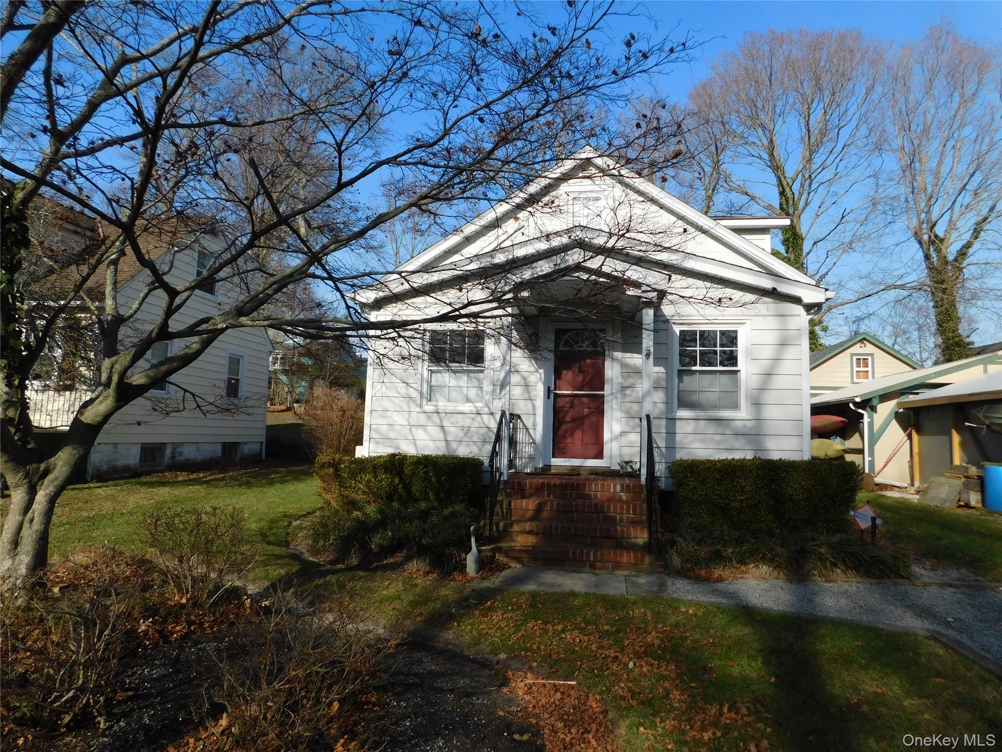 80 Cedar Road Wading River, NY 11792 - Photo 19 of 20