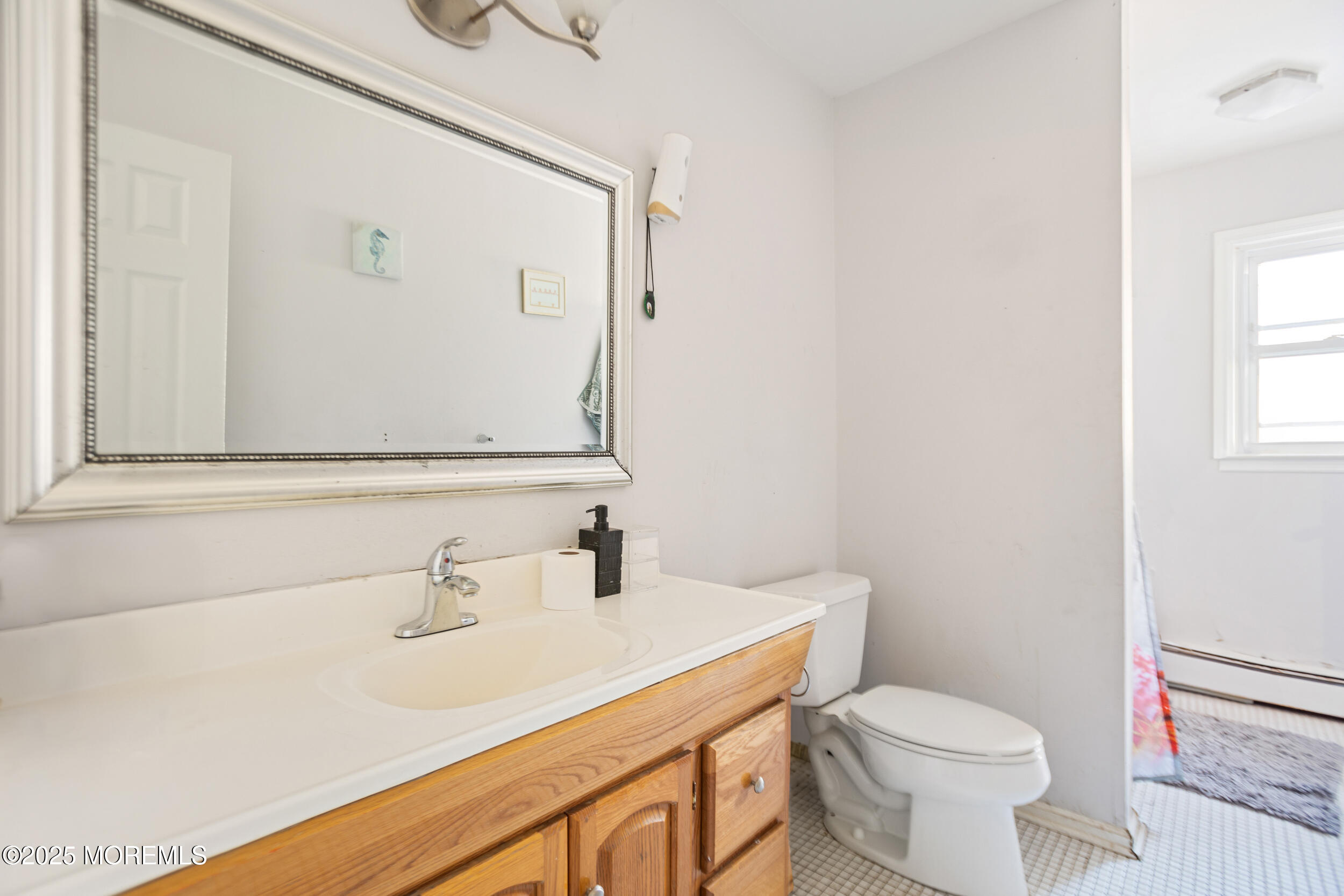919 Bow Road Toms River, NJ 08753 - Photo 18 of 28 22 bathroom