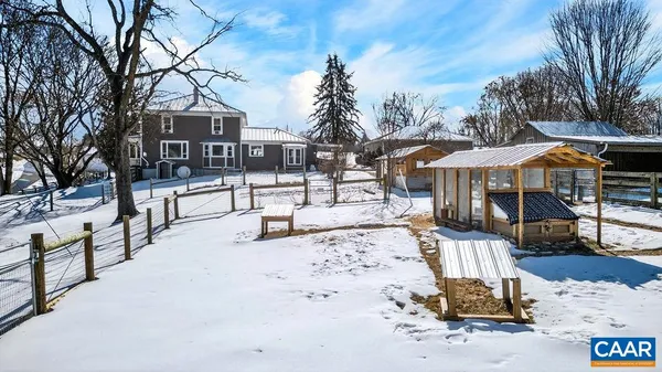 $1,295,000 | 142 Mt Ida Lane, Staunton, VA 24401