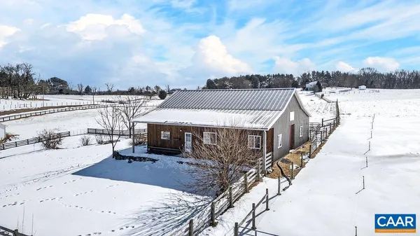 $1,295,000 | 142 Mt Ida Lane, Staunton, VA 24401