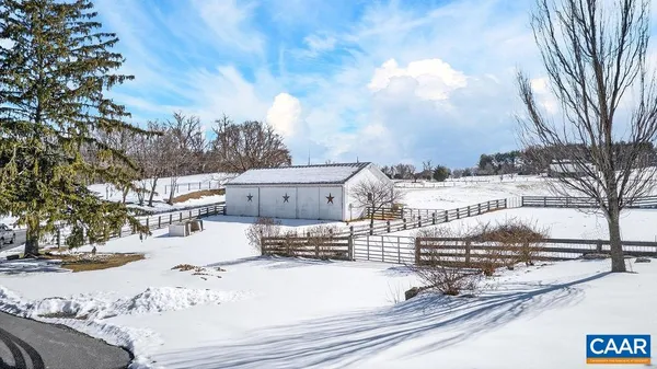 $1,295,000 | 142 Mt Ida Lane, Staunton, VA 24401
