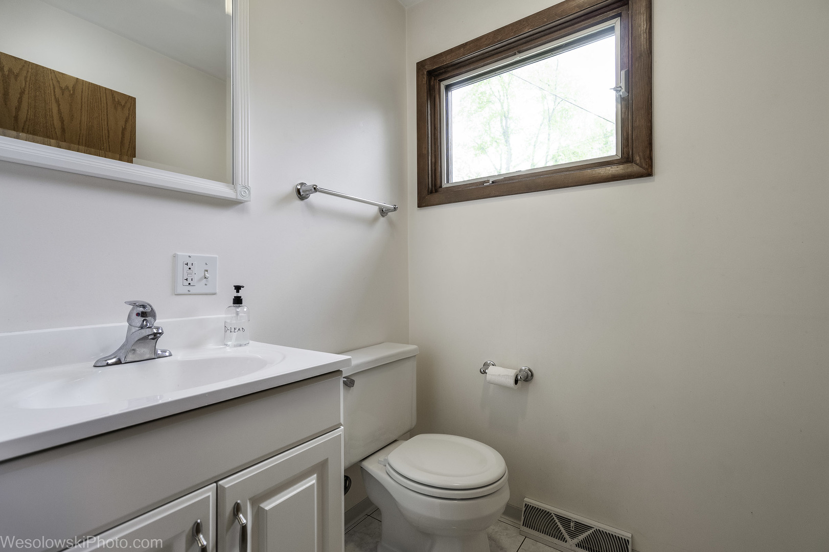 511 West Palatine Road Palatine, IL 60067 - Photo 26 of 30 Gallery Image 26