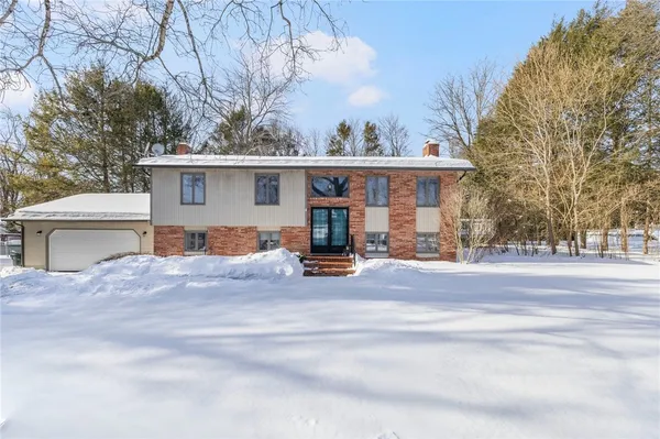 $565,000 | 18 Orchard Avenue, Smithfield, RI 02828