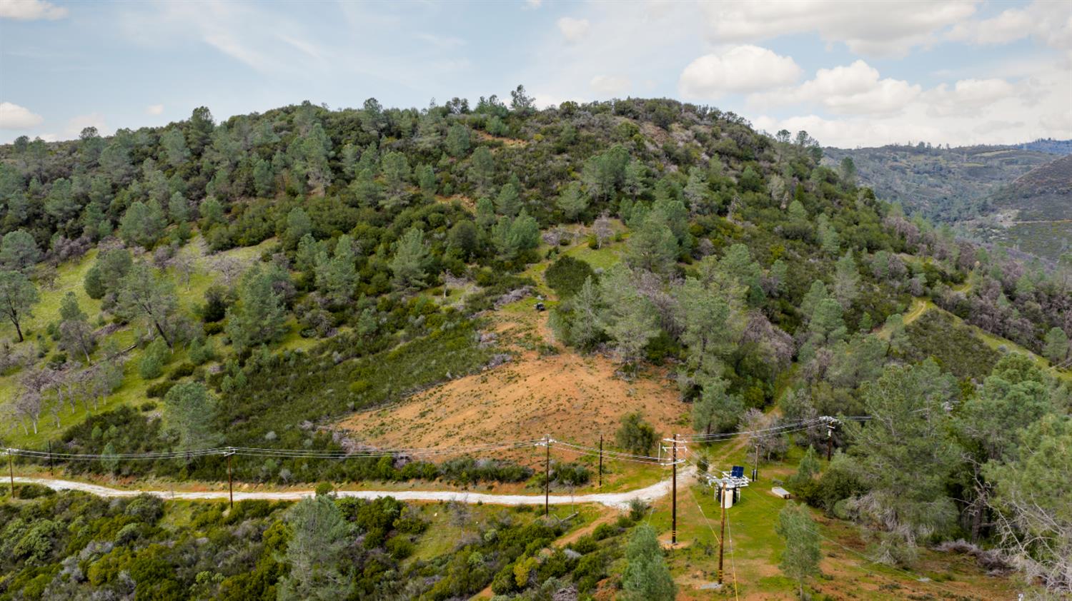 0 Skunk Gulch Road Murphys, CA 95247 - Photo 46 of 67 a view of a bunch of trees and bushes