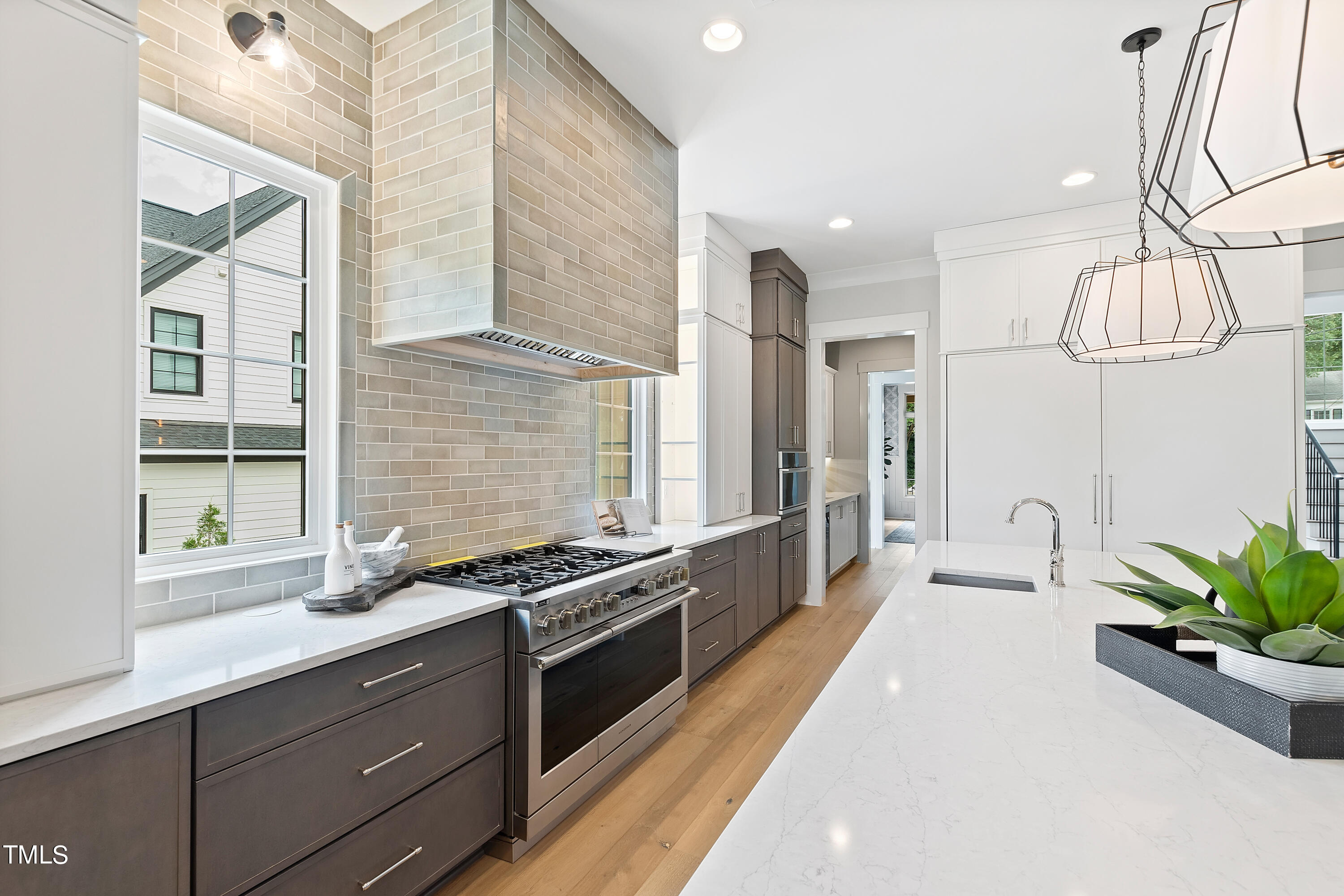 2531 Wake Drive Raleigh, NC 27608 - Photo 13 of 56 4