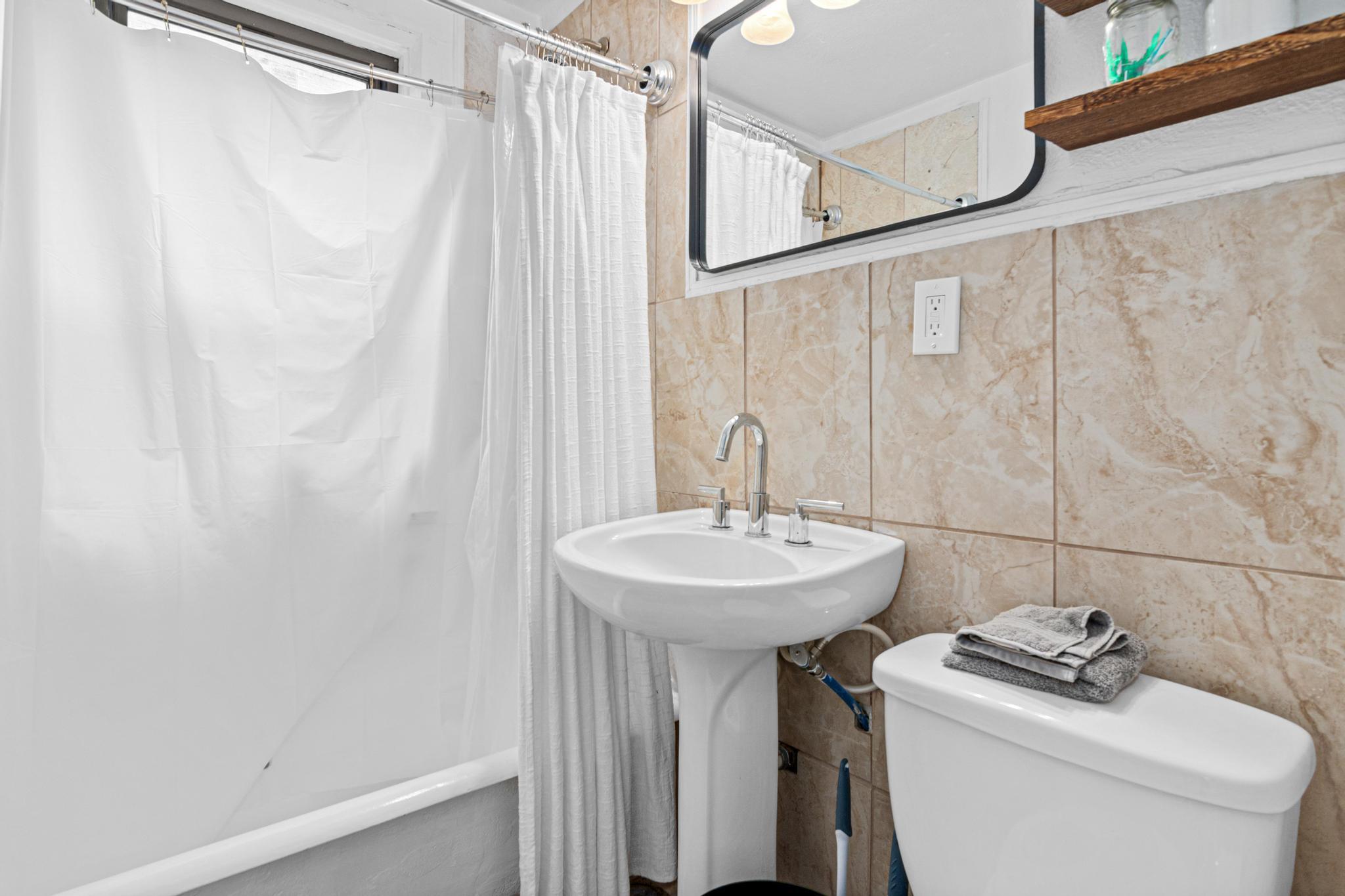 1820 1st Avenue South, Unit 208 Minneapolis, MN 55403 - Photo 13 of 15