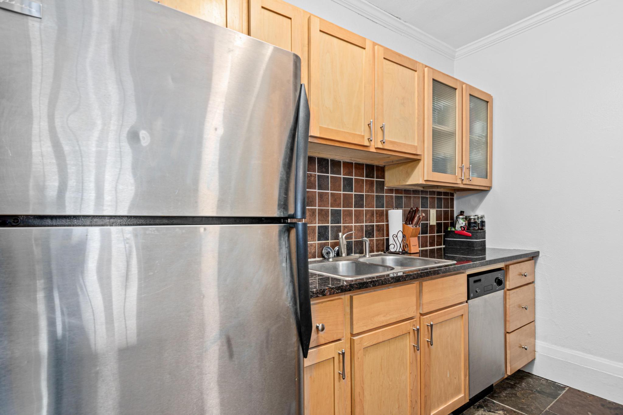 1820 1st Avenue South, Unit 208 Minneapolis, MN 55403 - Photo 9 of 15