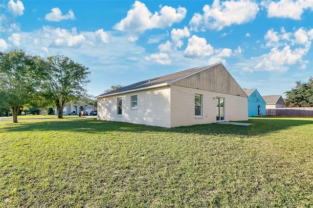 $299,900 | 1585 Palmstone Drive, Apopka, FL 32703