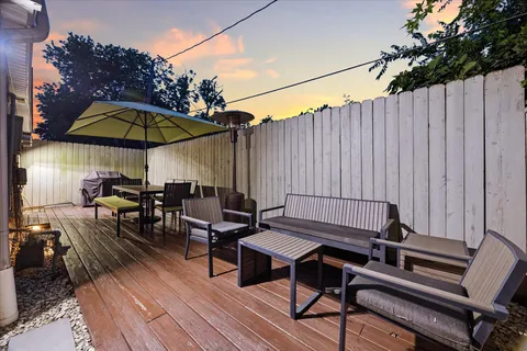 $419,000 | 5714 Innsbruck Street, Bellaire, TX 77401