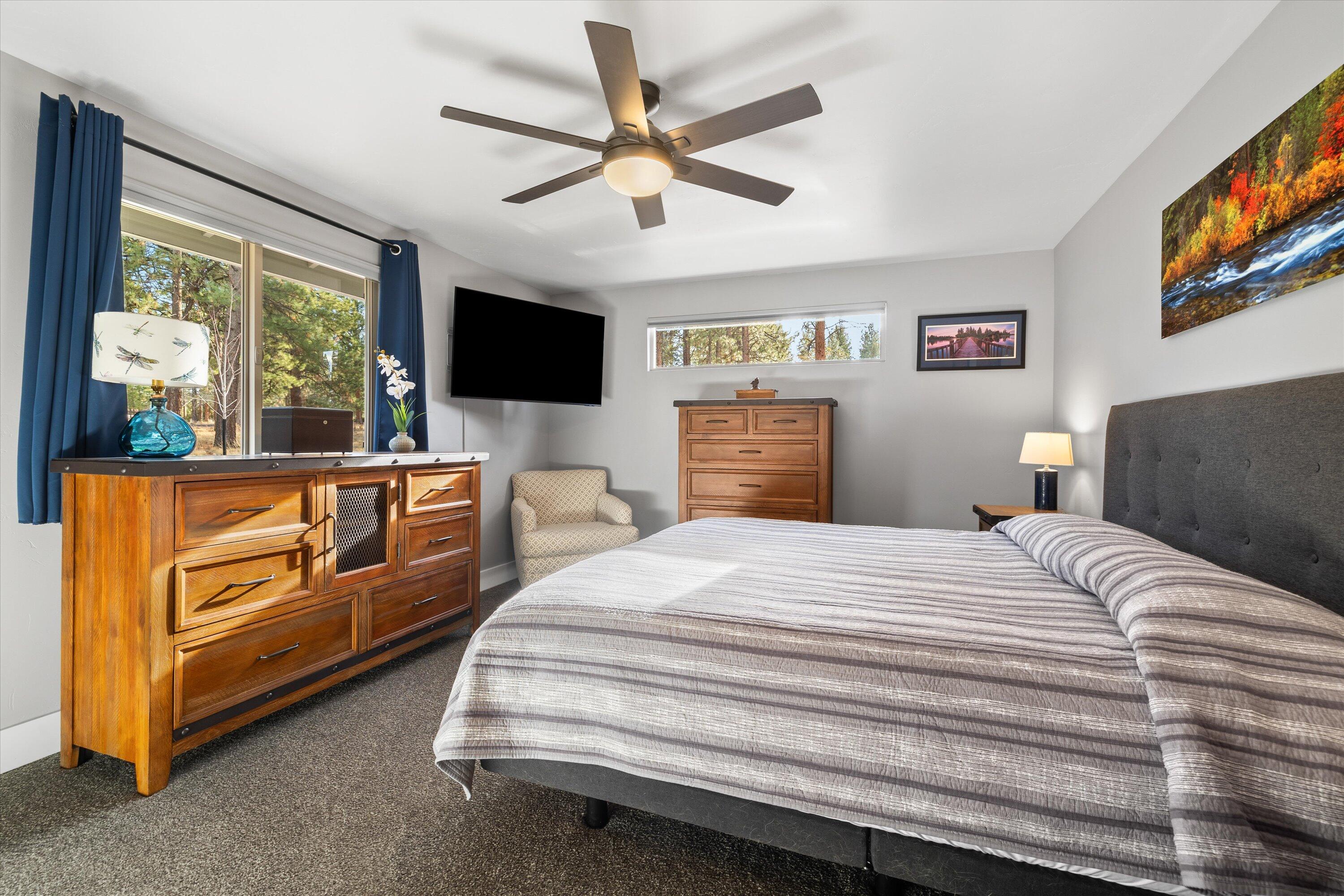 60095 East Ridgeview Drive Bend, OR 97702 - Photo 37 of 45 14-20231121 JILL ROSELL-9