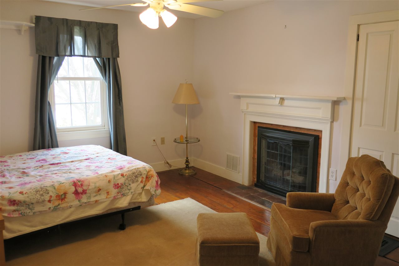 96 Main Street, Unit 2 Exeter, NH 03833 - Photo 14 of 27 Gallery Image 14