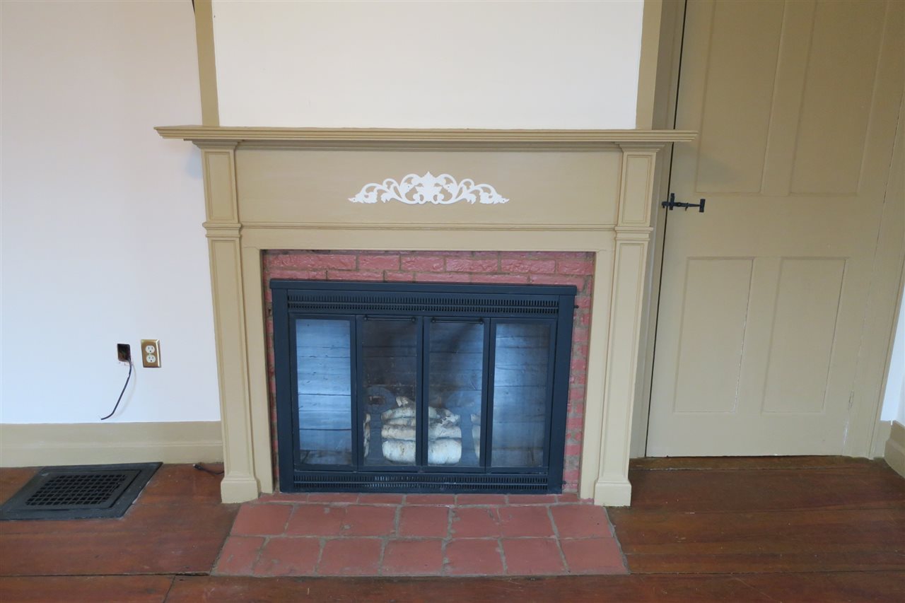 96 Main Street, Unit 2 Exeter, NH 03833 - Photo 18 of 27 Gallery Image 18