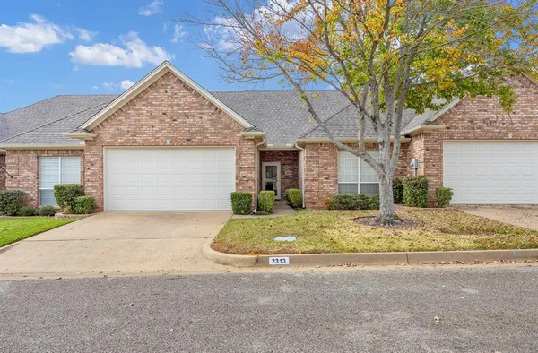 $239,000 | 2313 Dietz Lane, Tyler, TX 75701