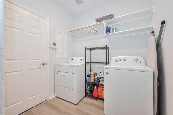 $4,250 | 14 Sprite Woods Place, The Woodlands, TX 77382