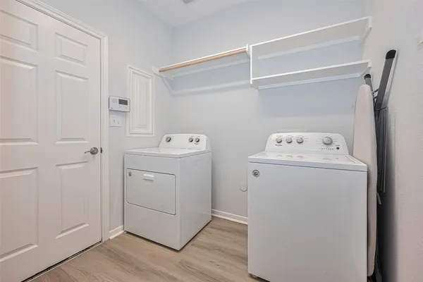 $4,250 | 14 Sprite Woods Place, The Woodlands, TX 77382