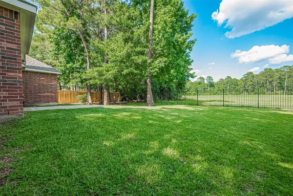 $4,250 | 14 Sprite Woods Place, The Woodlands, TX 77382