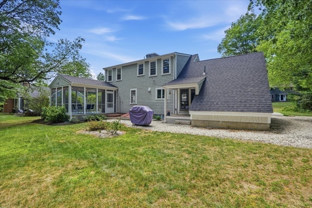 7 Amber Road Hingham, MA 02043 - Photo 33 of 39