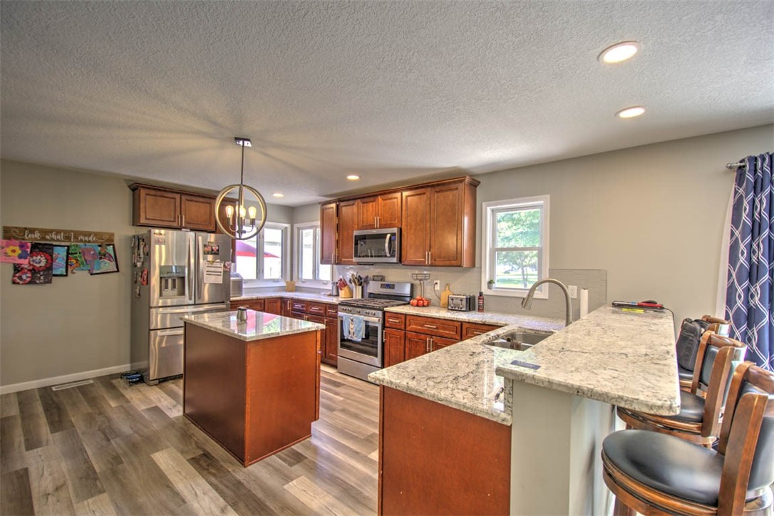 3290 Christy Lane Decatur, IL 62521 - Photo 16 of 48 Gallery Image 16