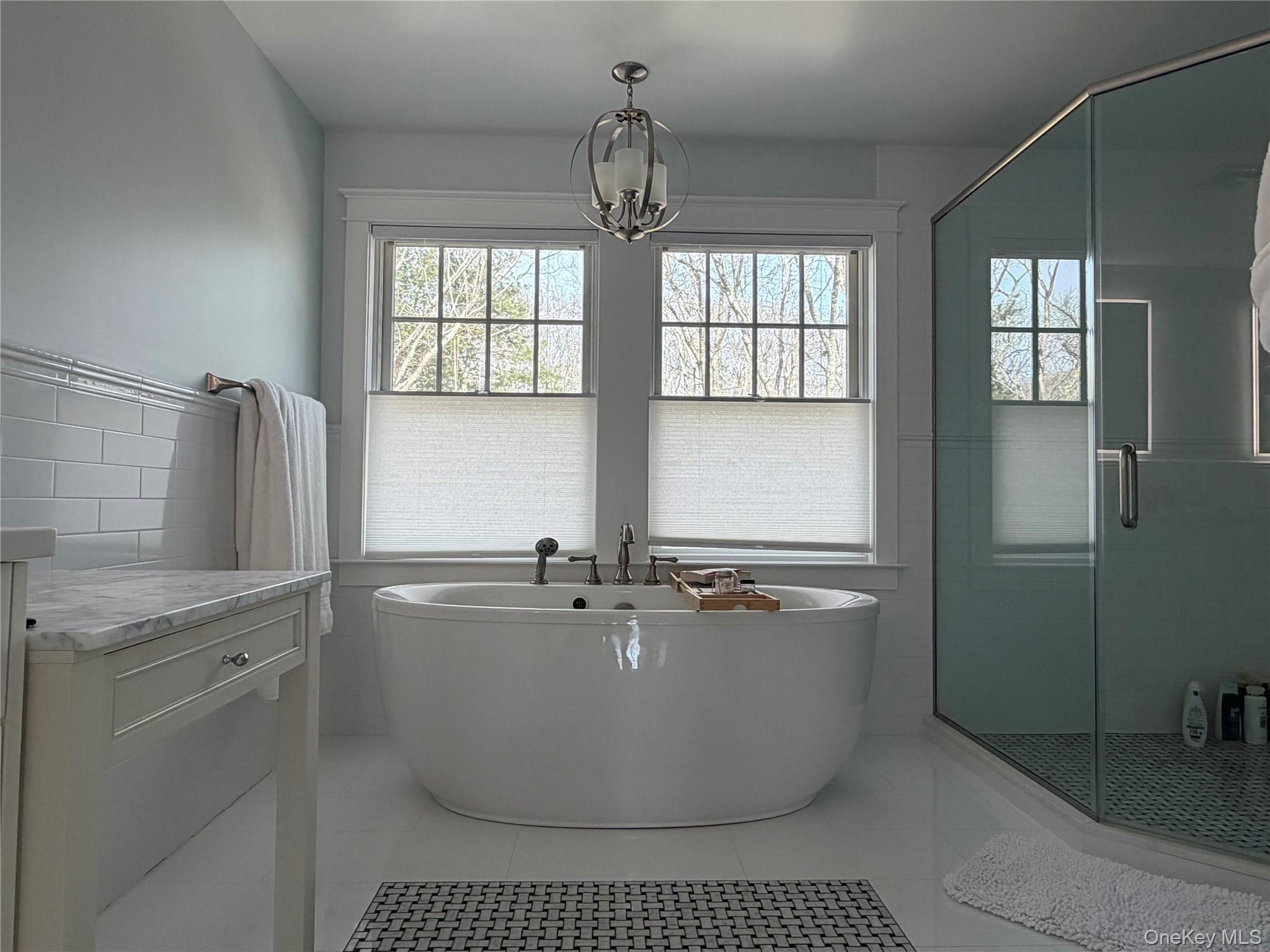 27 Deer Path Quogue, NY 11959 - Photo 39 of 44 a room with window