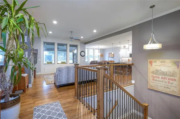 $579,900 | 952 East 121st Place, Olathe, KS 66061