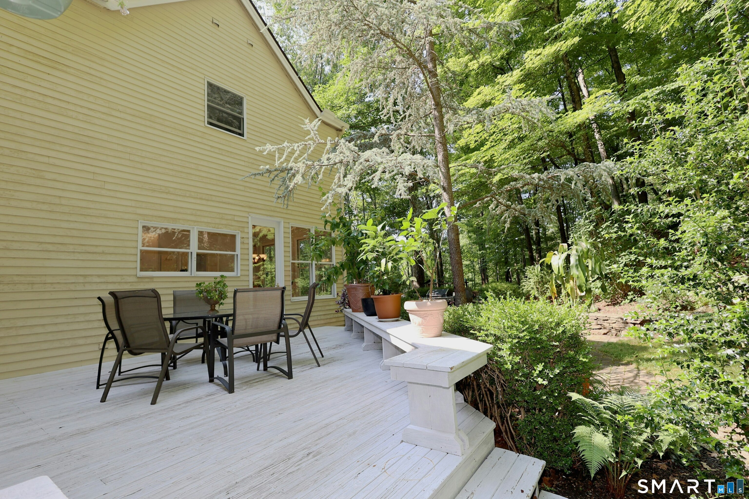 123 A Peaceable Street Redding, CT 06896 - Photo 6 of 40