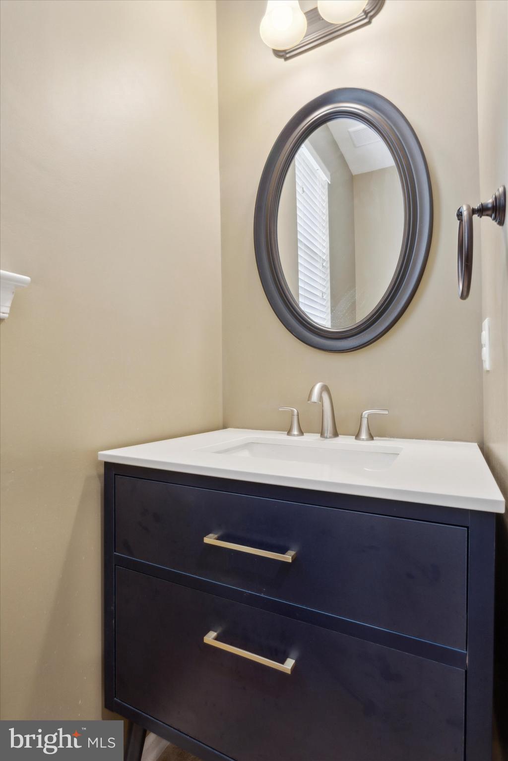 913 Denston Road Thorofare, NJ 08086 - Photo 12 of 25