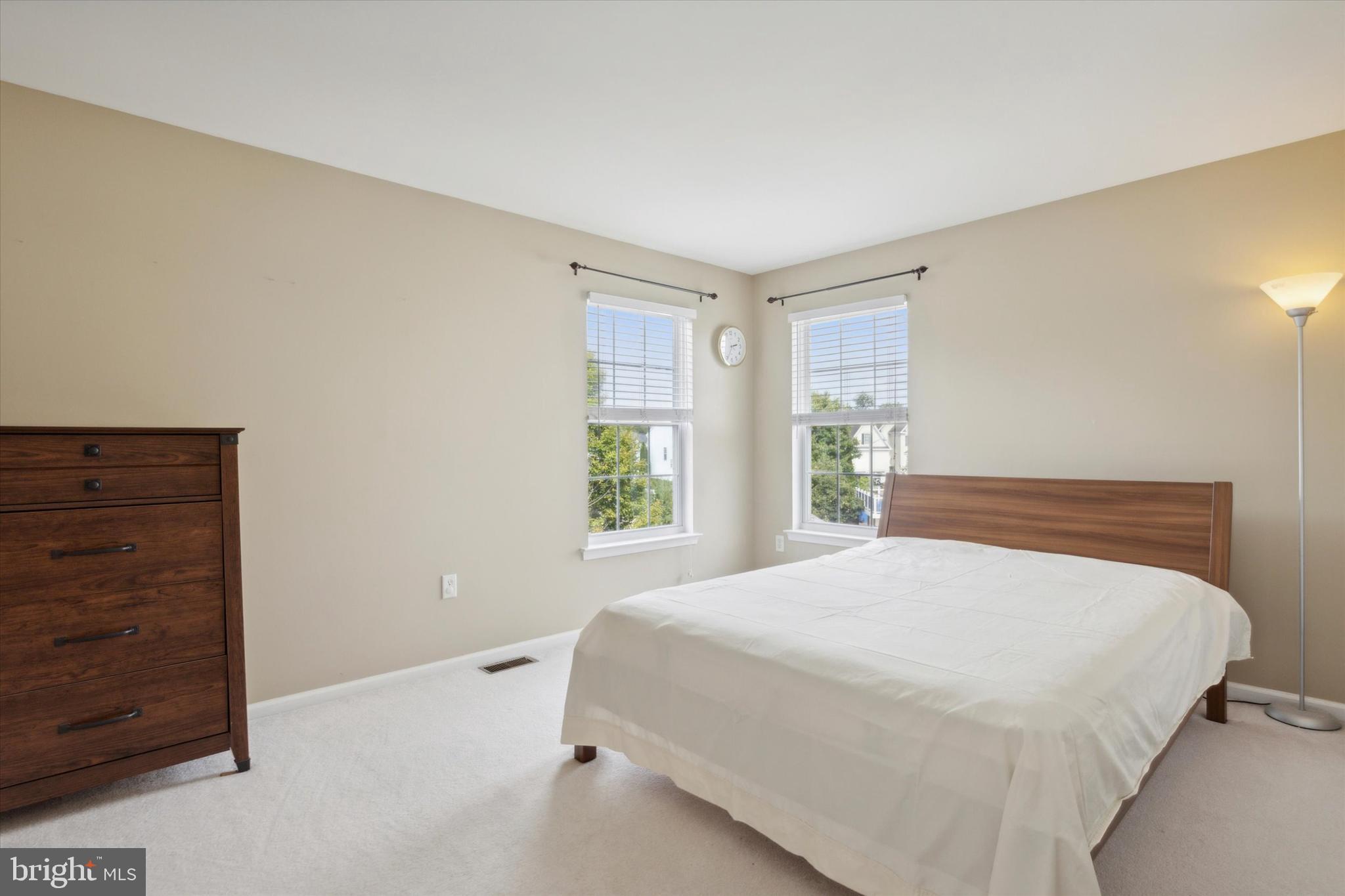 913 Denston Road Thorofare, NJ 08086 - Photo 15 of 25