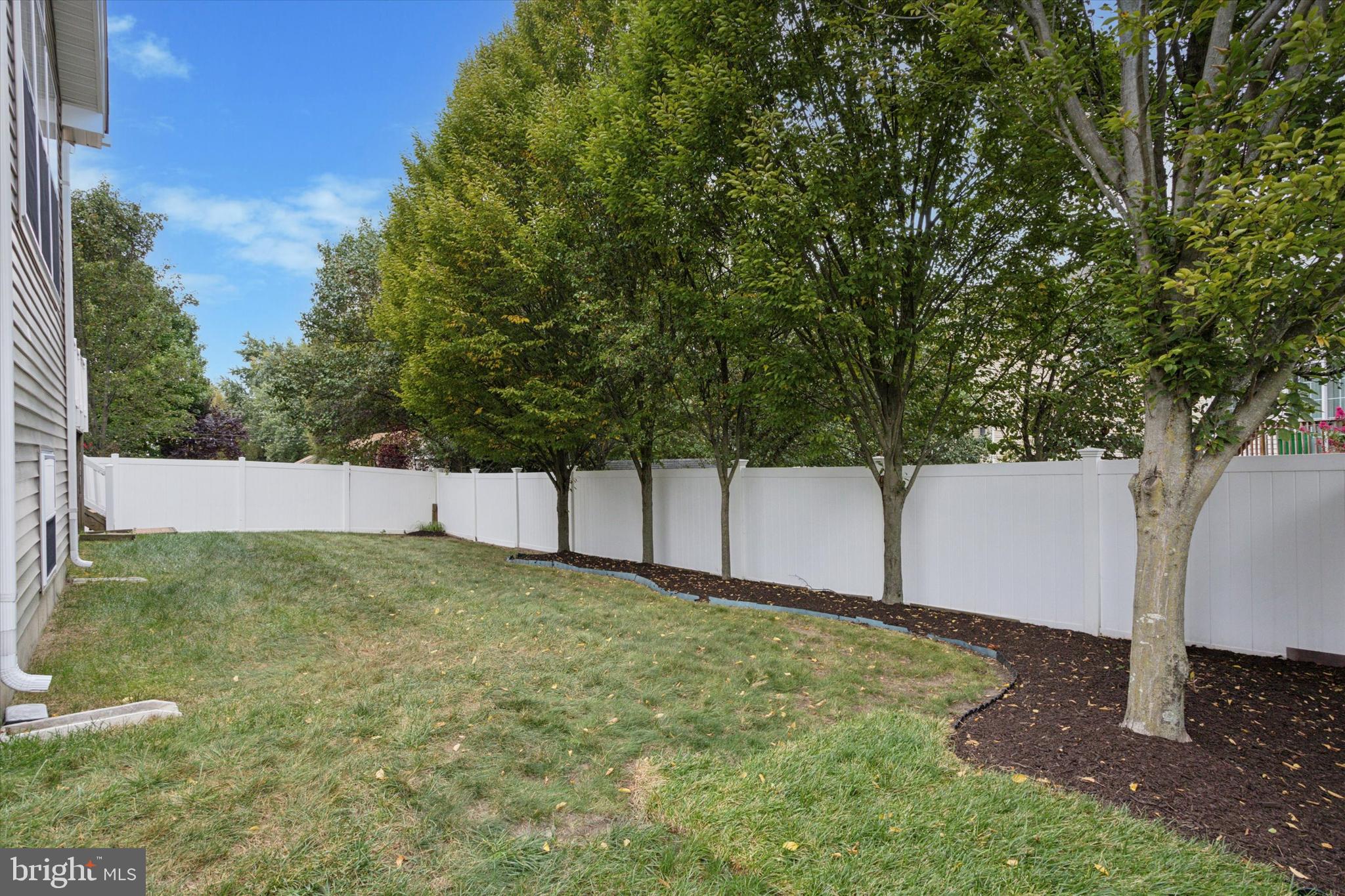 913 Denston Road Thorofare, NJ 08086 - Photo 23 of 25