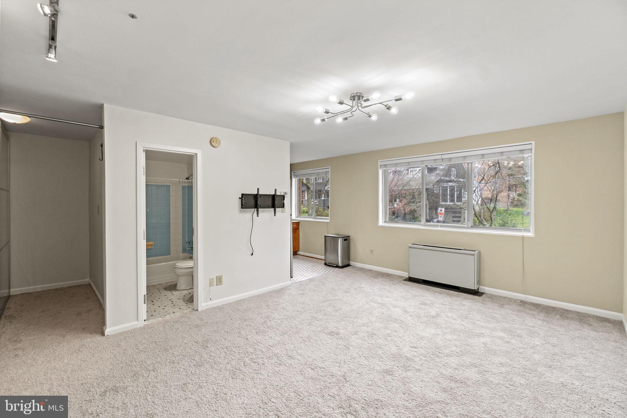 2710 Macomb Street Northwest, Unit 302 Washington, DC 20008 - Photo 8 of 19