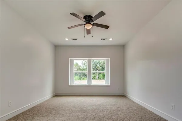 $2,100 | 2513 Quail Run Trail, Granbury, TX 76048