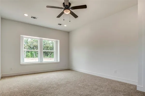 $2,100 | 2513 Quail Run Trail, Granbury, TX 76048