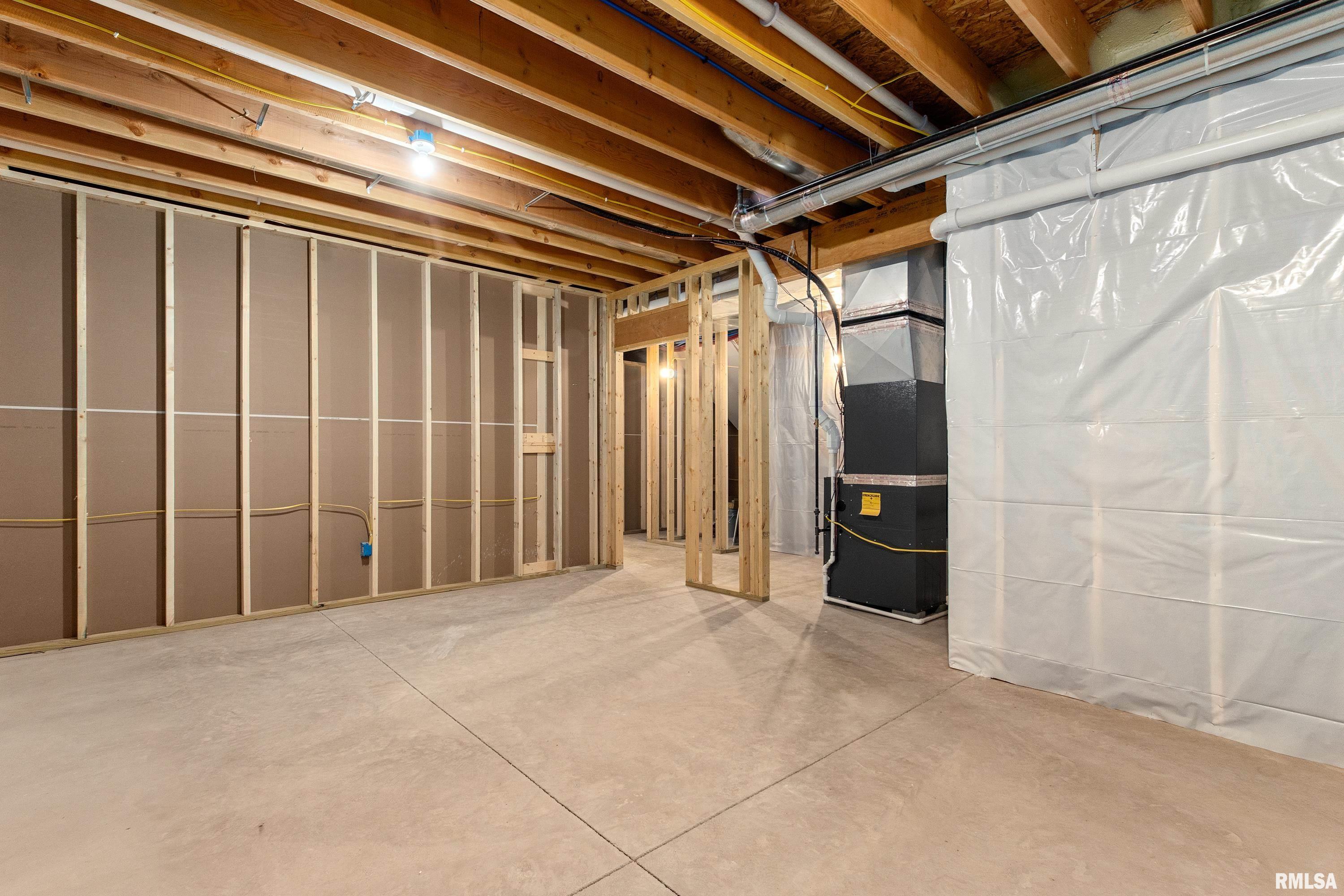 1700 Rustic Oak Drive Washington, IL 61571 - Photo 33 of 46