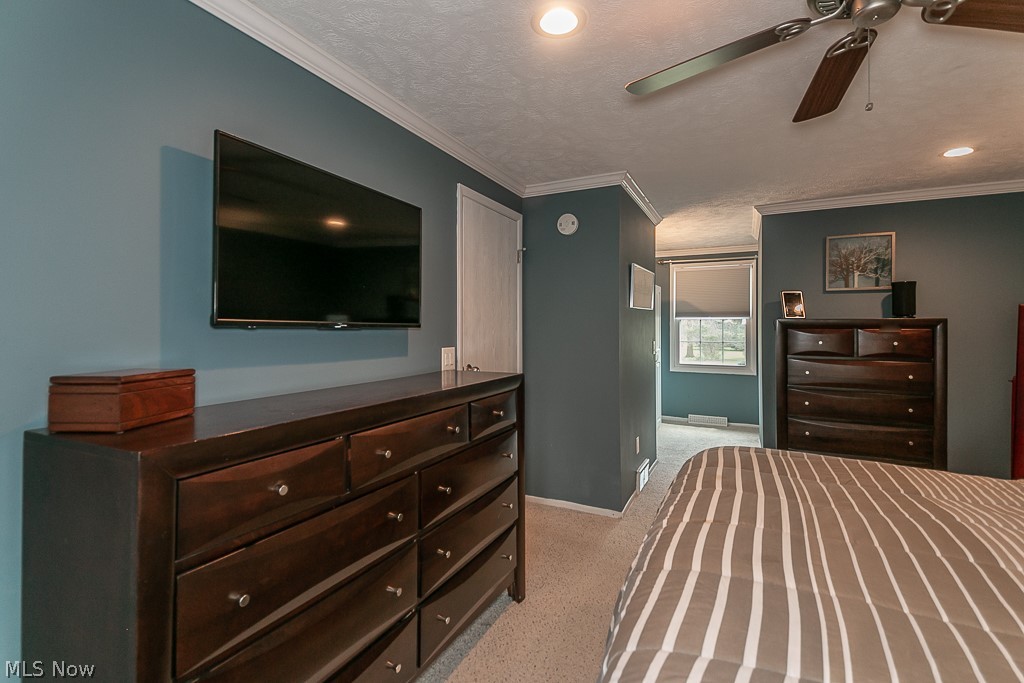 9089 Johnnycake Ridge Road Mentor, OH 44060 - Photo 19 of 34 Gallery Image 19
