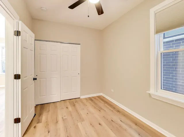 $1,950 | 4213 West Roscoe Street, Unit 1, Chicago, IL 60641