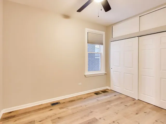 $1,950 | 4213 West Roscoe Street, Unit 1, Chicago, IL 60641