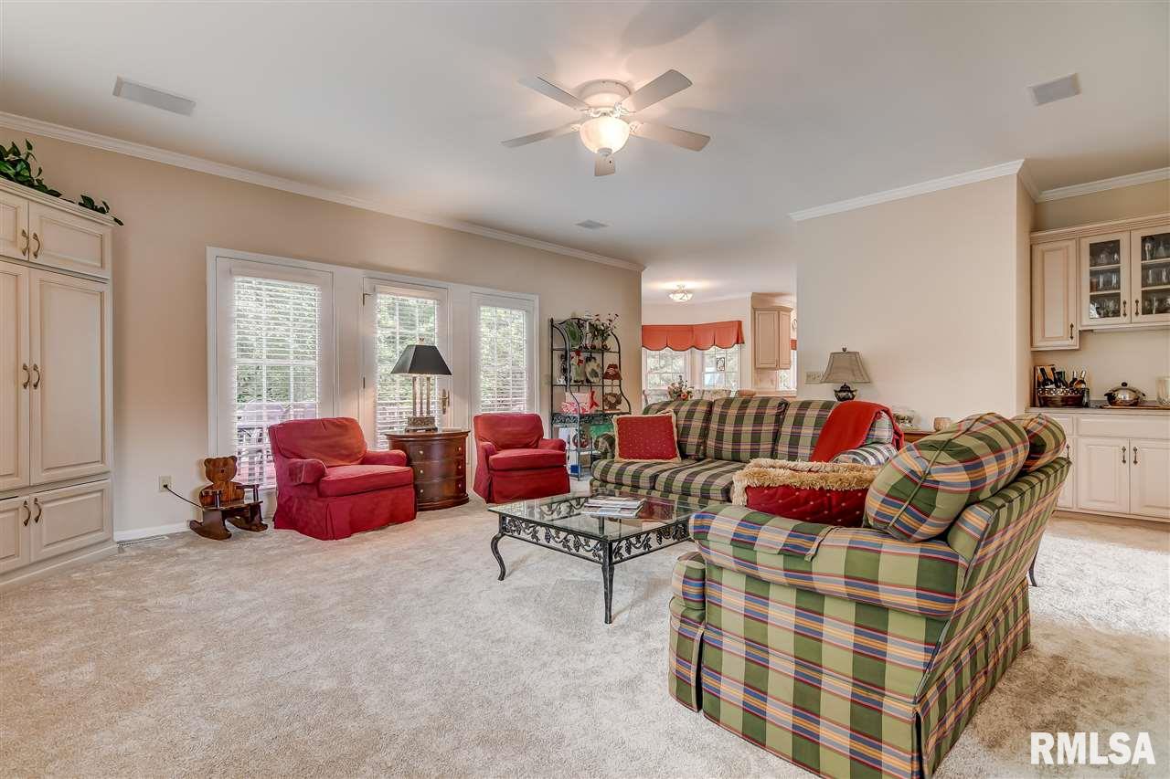 4009 Surry Pl Lane Springfield, IL 62711 - Photo 12 of 36