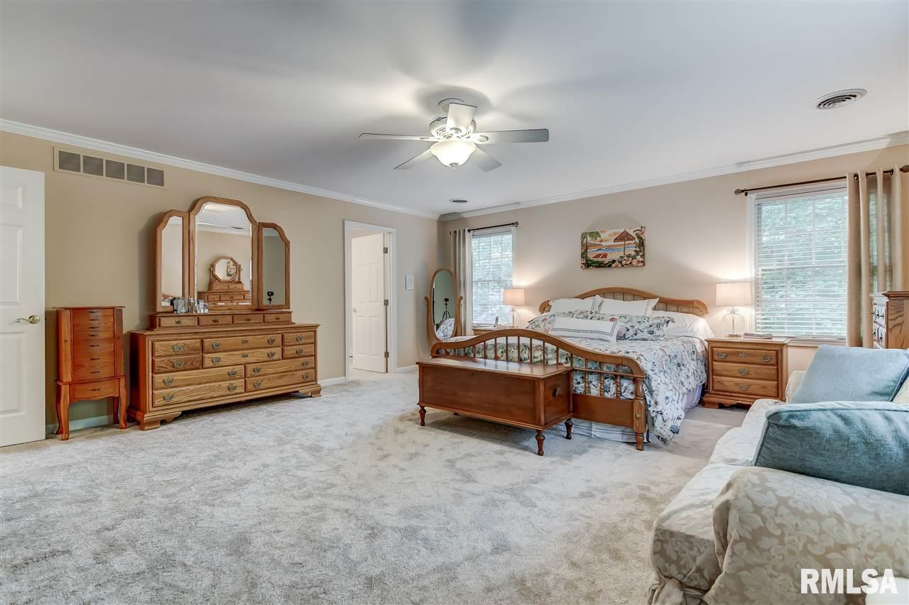 4009 Surry Pl Lane Springfield, IL 62711 - Photo 17 of 36
