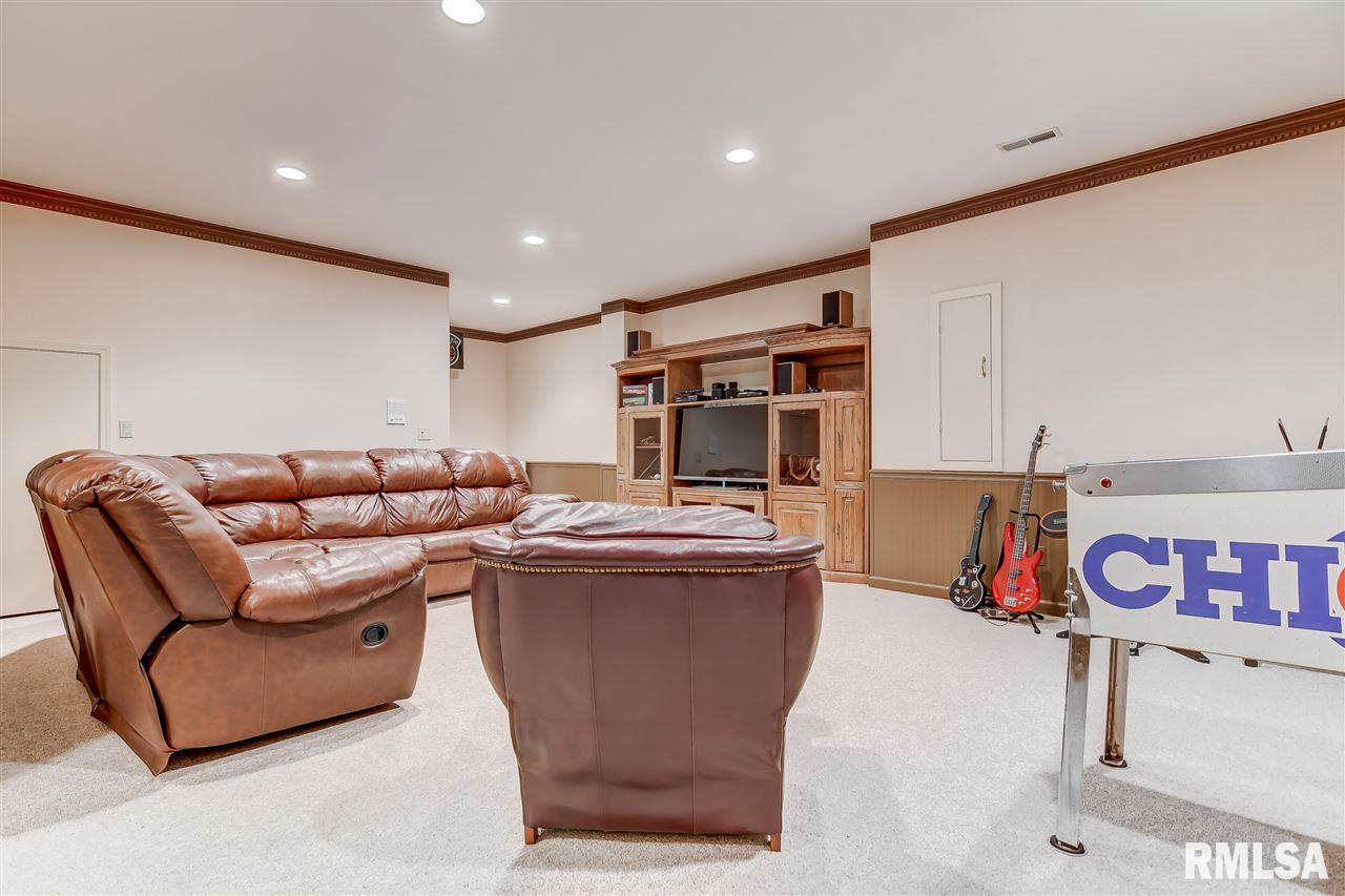 4009 Surry Pl Lane Springfield, IL 62711 - Photo 30 of 36