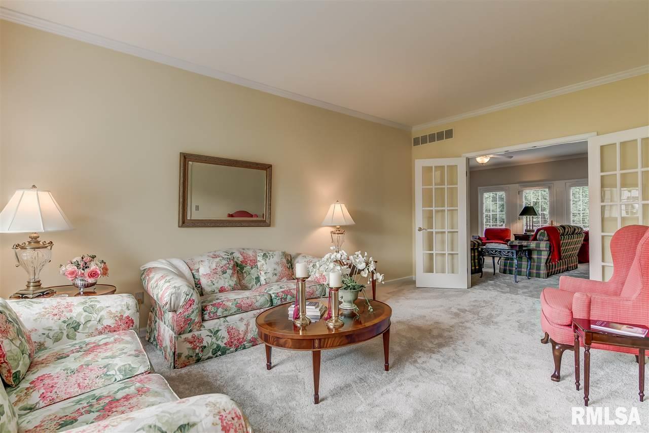 4009 Surry Pl Lane Springfield, IL 62711 - Photo 3 of 36