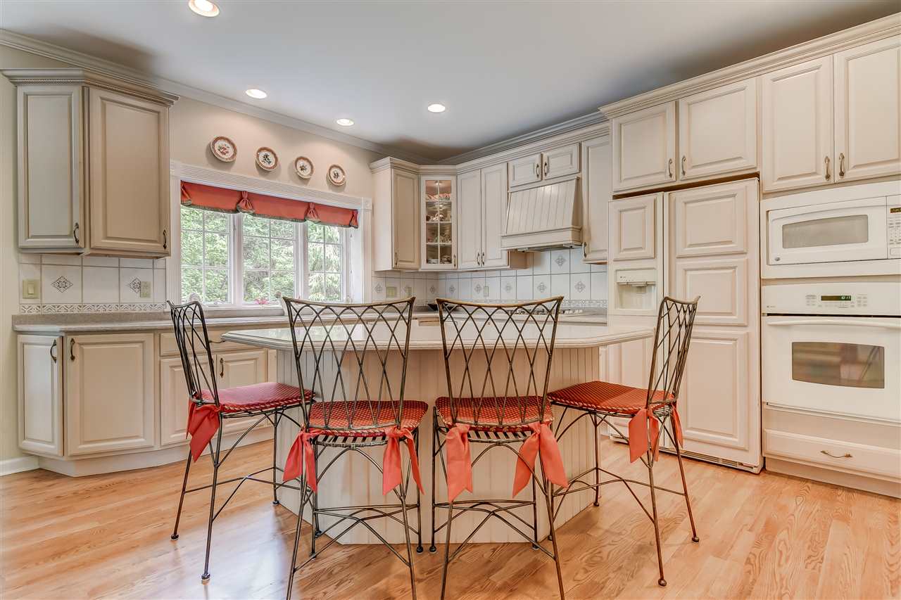 4009 Surry Pl Lane Springfield, IL 62711 - Photo 6 of 36