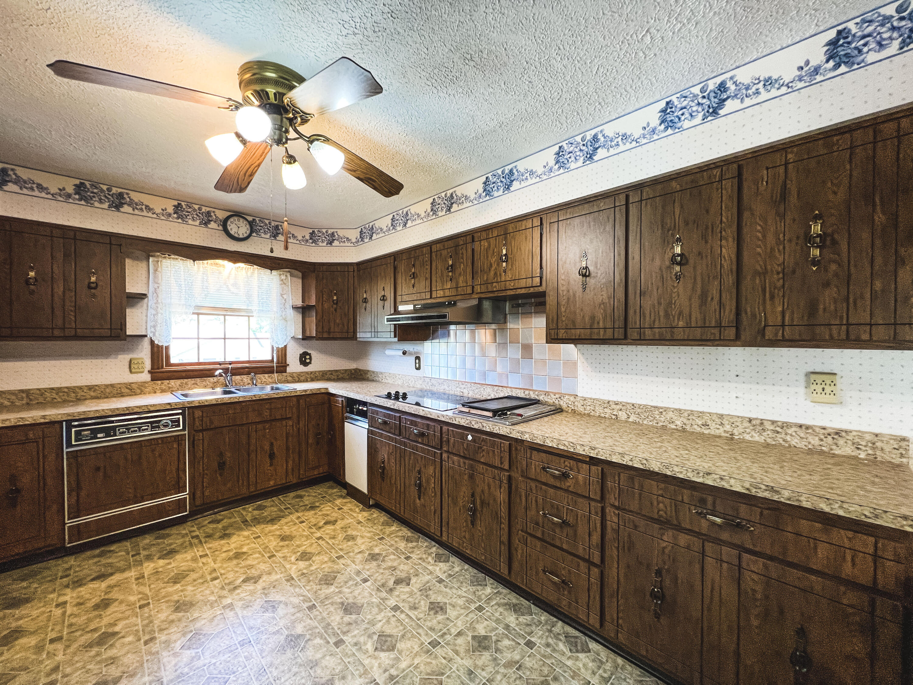 3177 Mills Road Independence, KY 41051 - Photo 9 of 45 Gallery Image 9