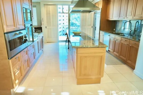 $4,600,000 | 1740 South Beretania Street, Unit 1, Honolulu, HI 96826