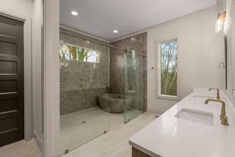 $1,699,900 | 2308 Riverside Drive, Nashville, TN 37216