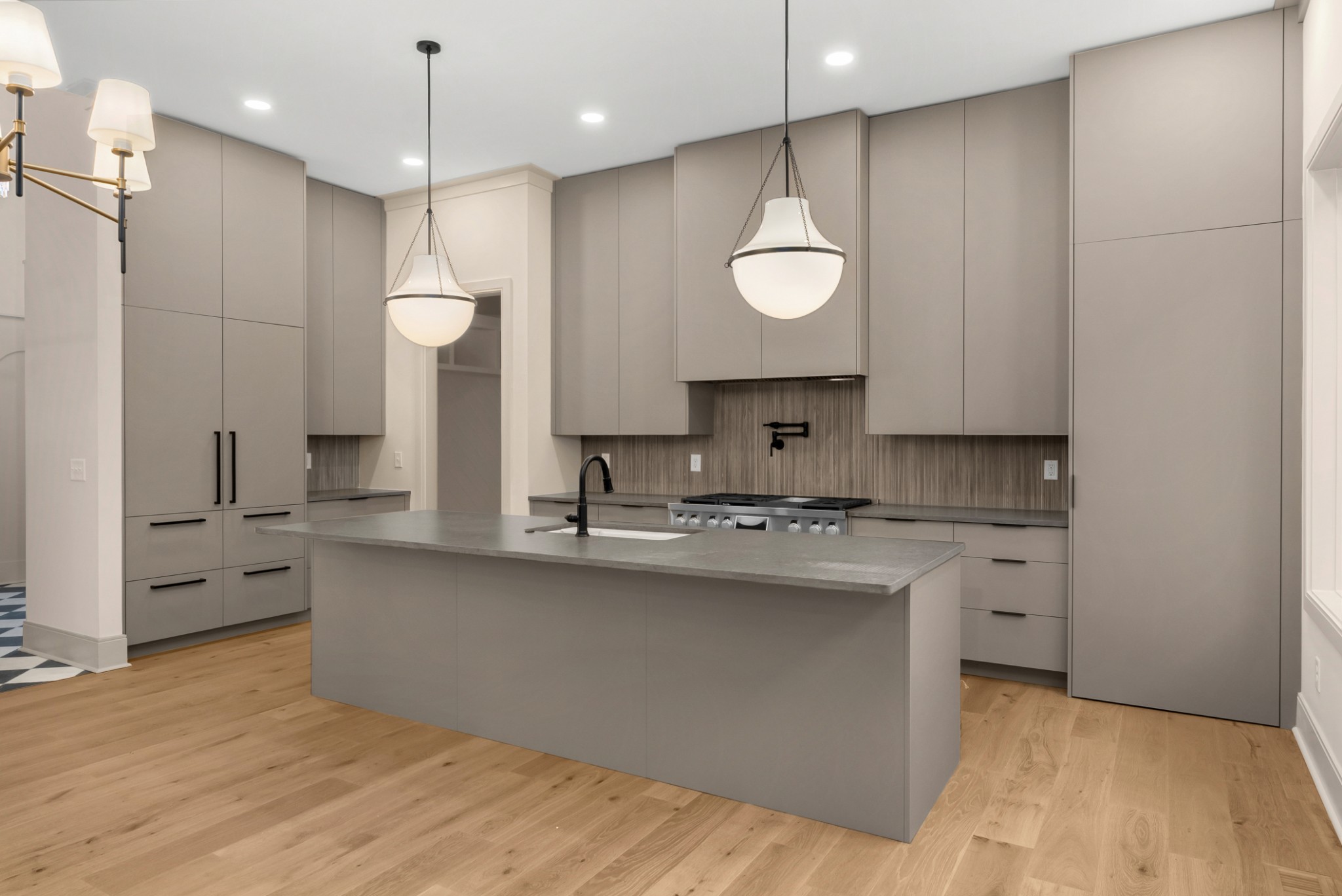 2308 Riverside Drive Nashville, TN 37216 - Photo 5 of 30