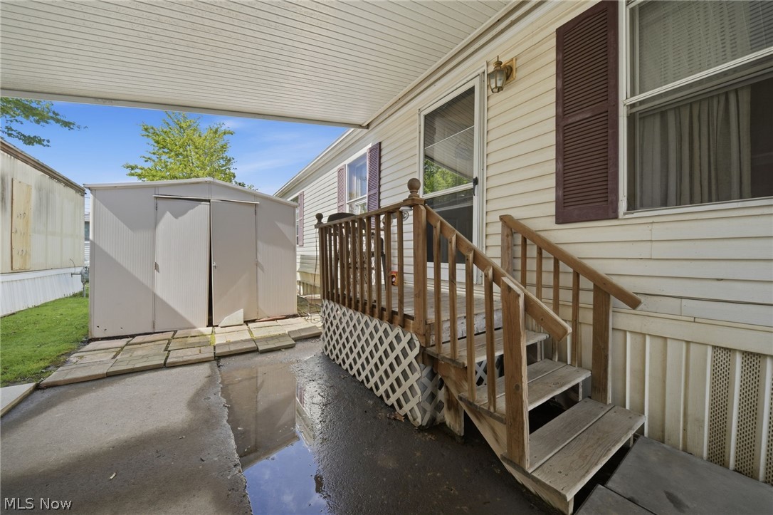 4534 Lake Road East, Unit 23 Geneva, OH 44041 - Photo 3 of 34