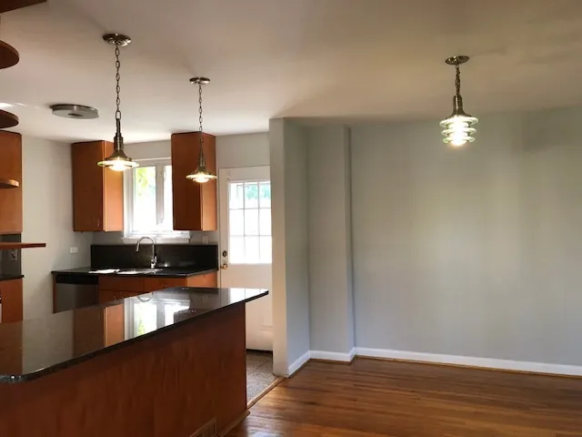 $2,800 | 710 Broadview Avenue, Highland Park, IL 60035