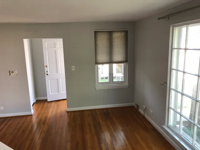 $2,800 | 710 Broadview Avenue, Highland Park, IL 60035