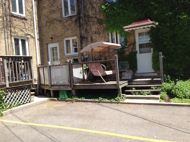 $2,800 | 710 Broadview Avenue, Highland Park, IL 60035